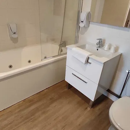 Des 2 Caps Hotel 3*