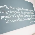 Des 2 Caps 3*